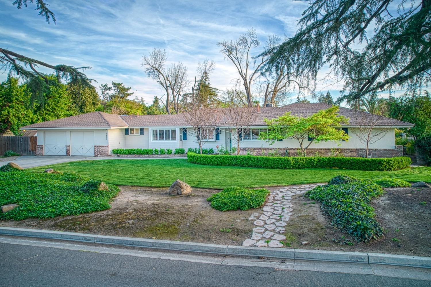 1473 W Scott Ave, Fresno, CA 93711
