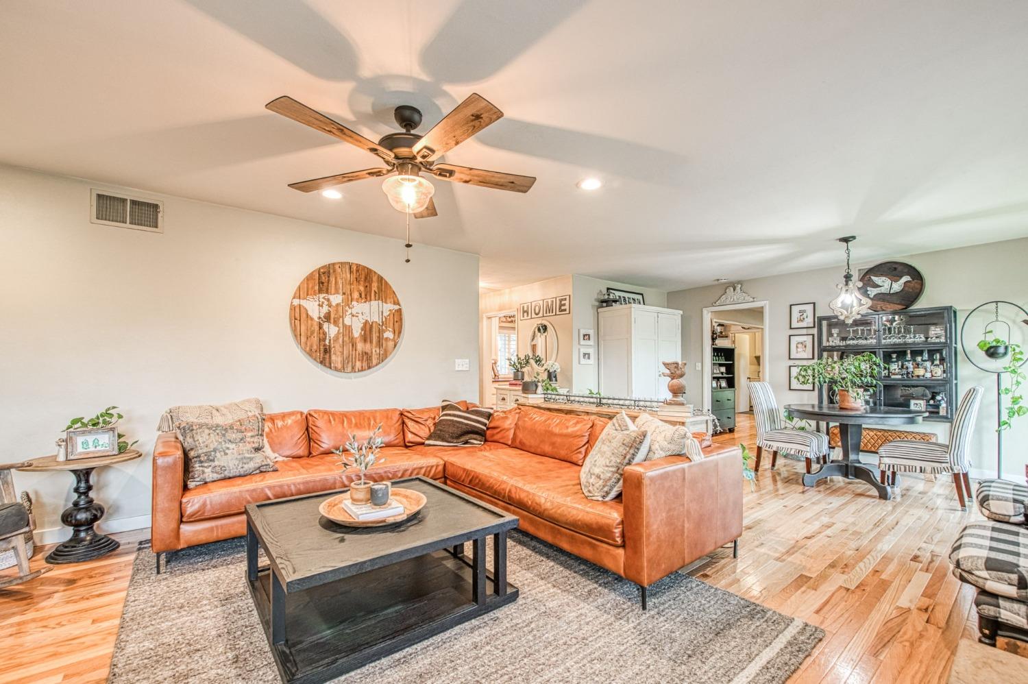 1473 W Scott Ave, Fresno, CA 93711