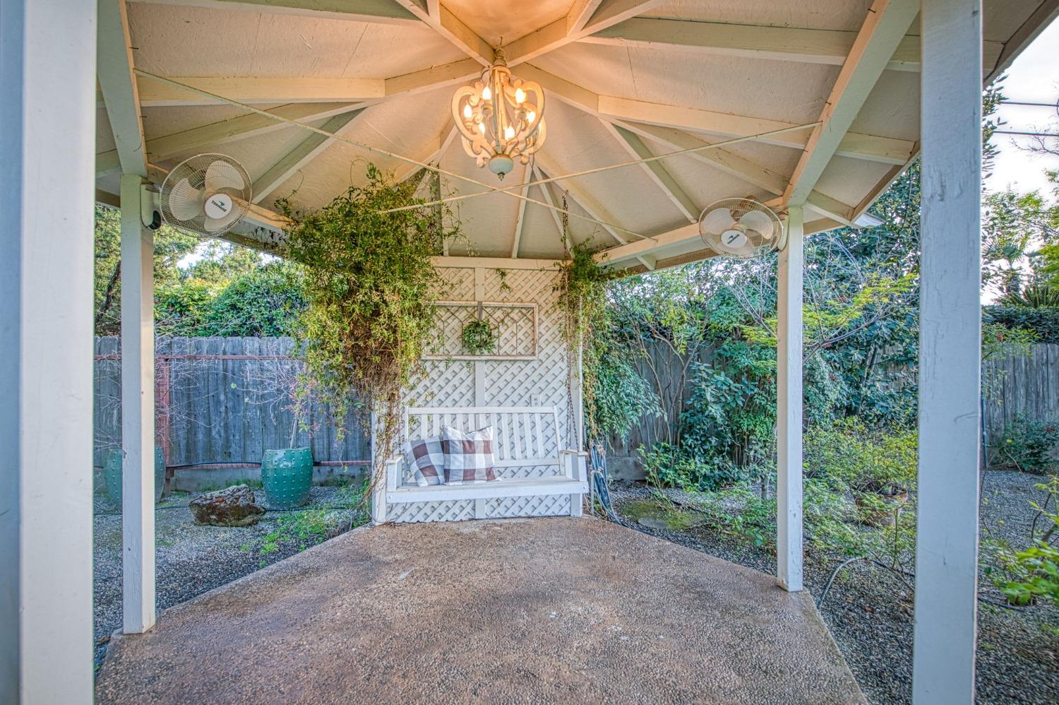 1473 W Scott Ave, Fresno, CA 93711