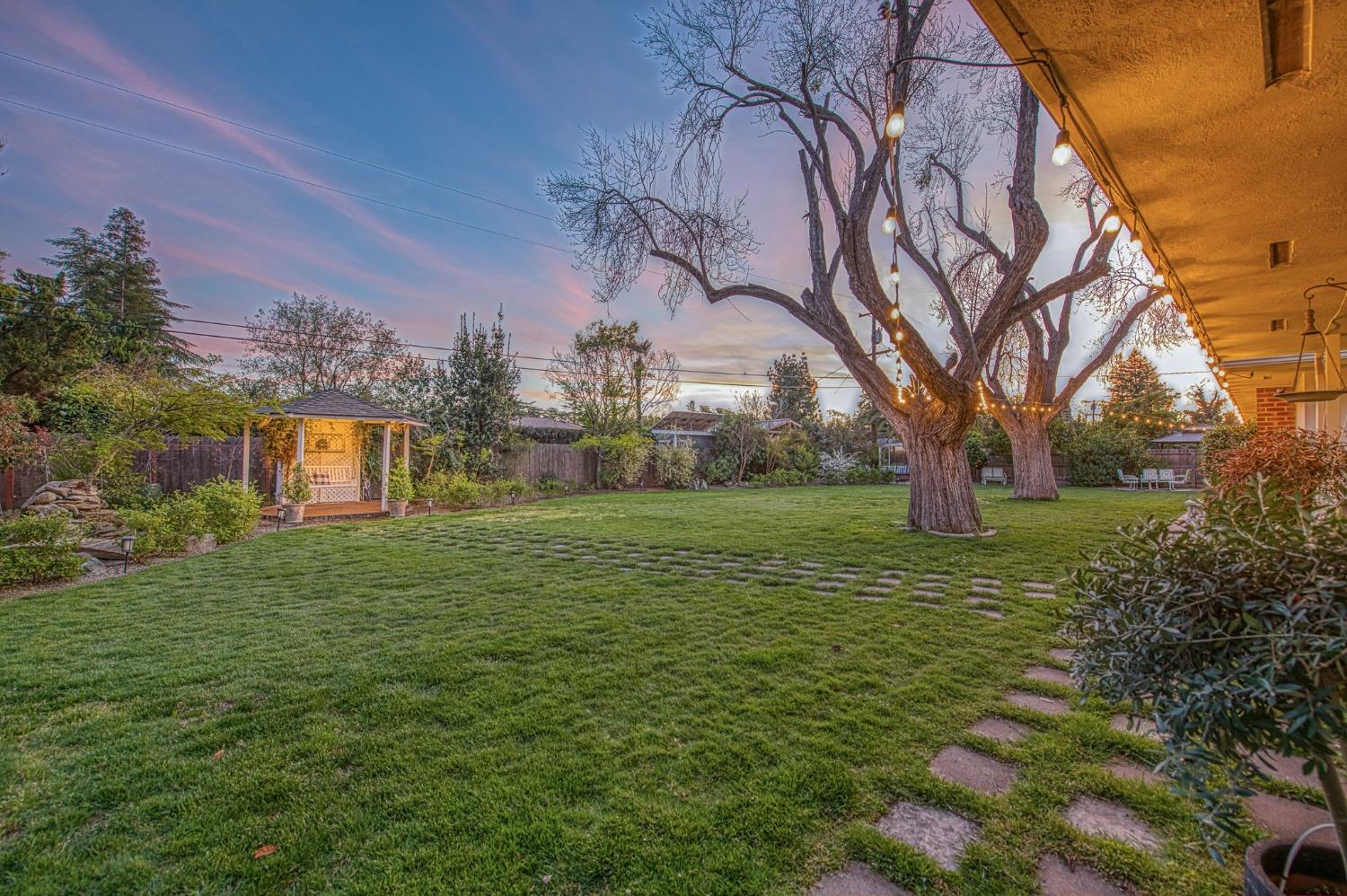 1473 W Scott Ave, Fresno, CA 93711