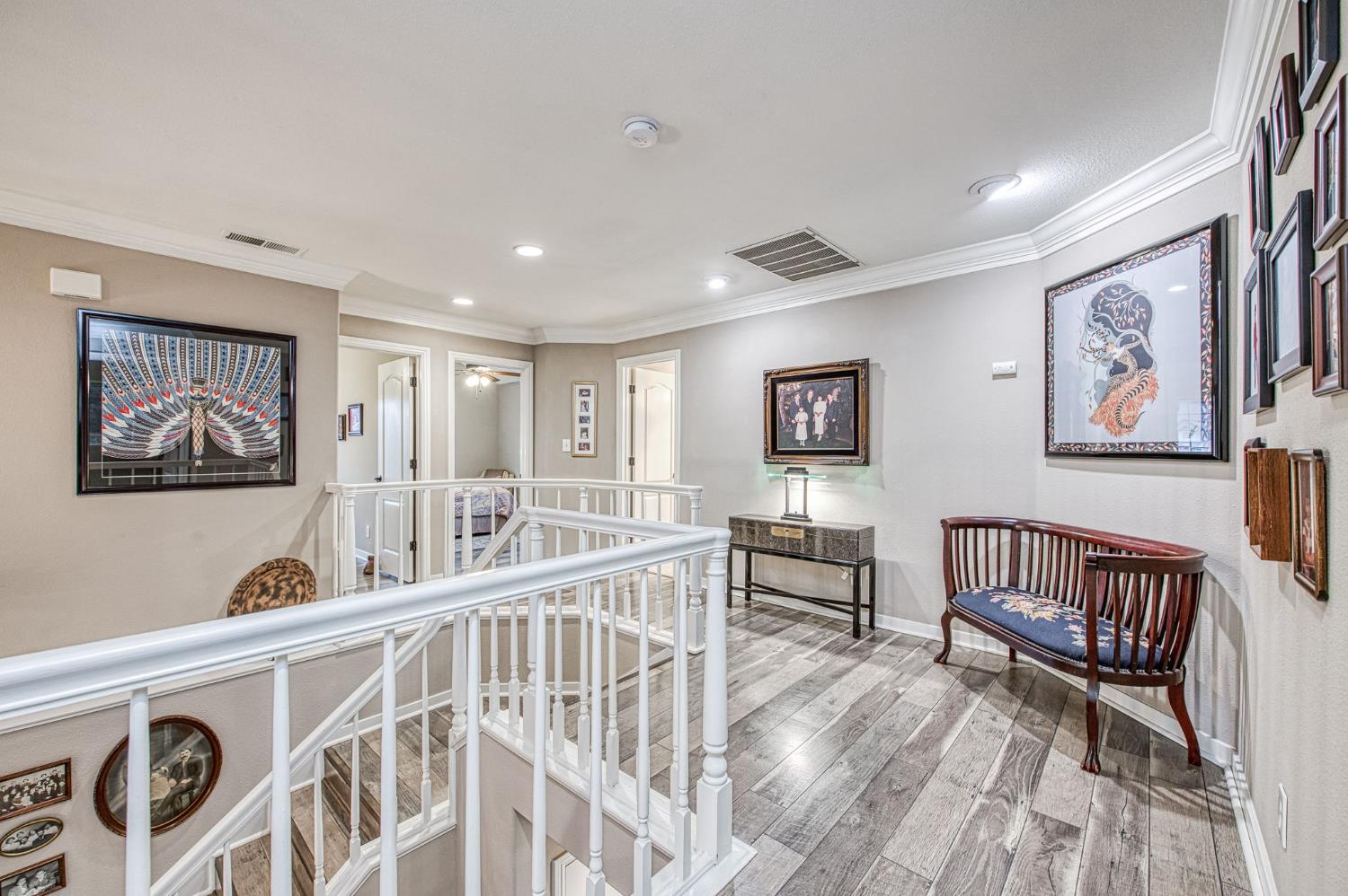3077 W Pembrook, Fresno, CA 93711