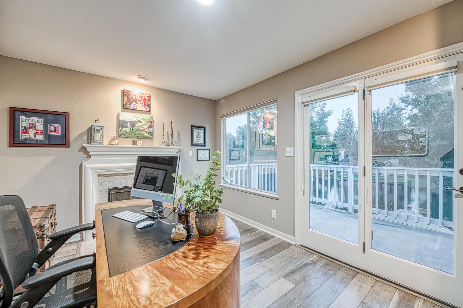 3077 W Pembrook, Fresno, CA 93711