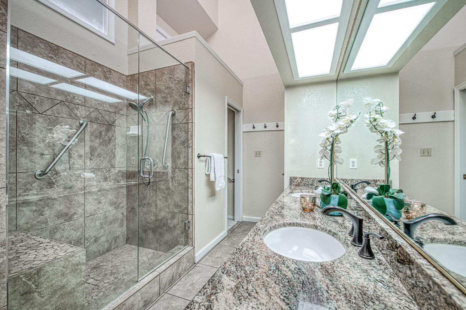 1229 W Bullard Ave #149, Fresno, CA 93711