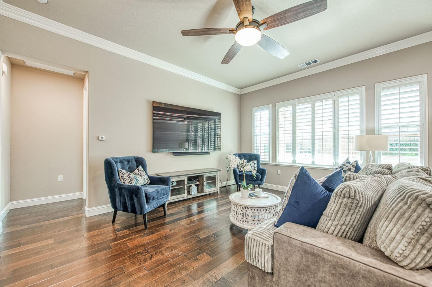 2157 W Juliet Way, Fresno, CA 93711