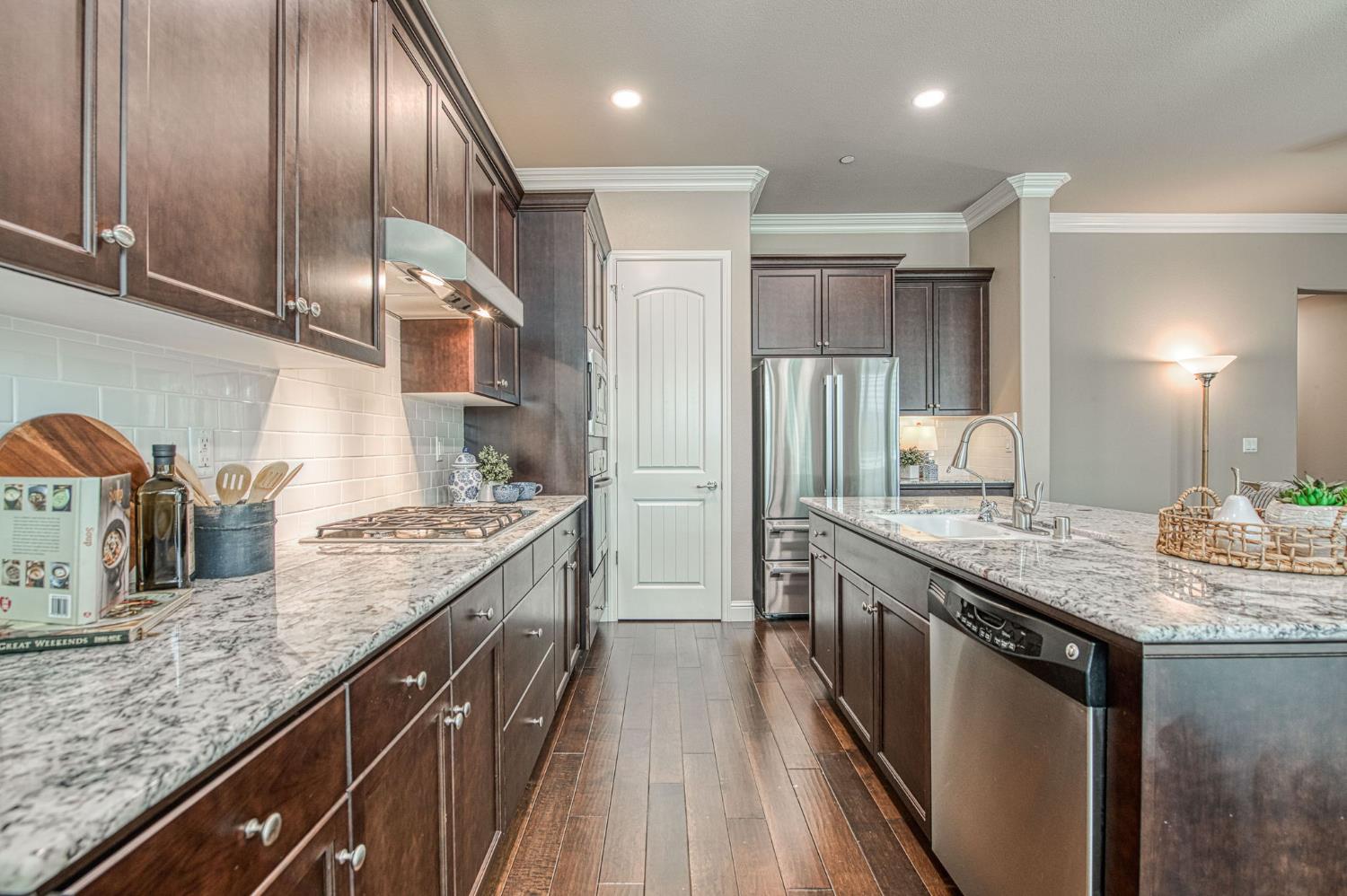 2157 W Juliet Way, Fresno, CA 93711