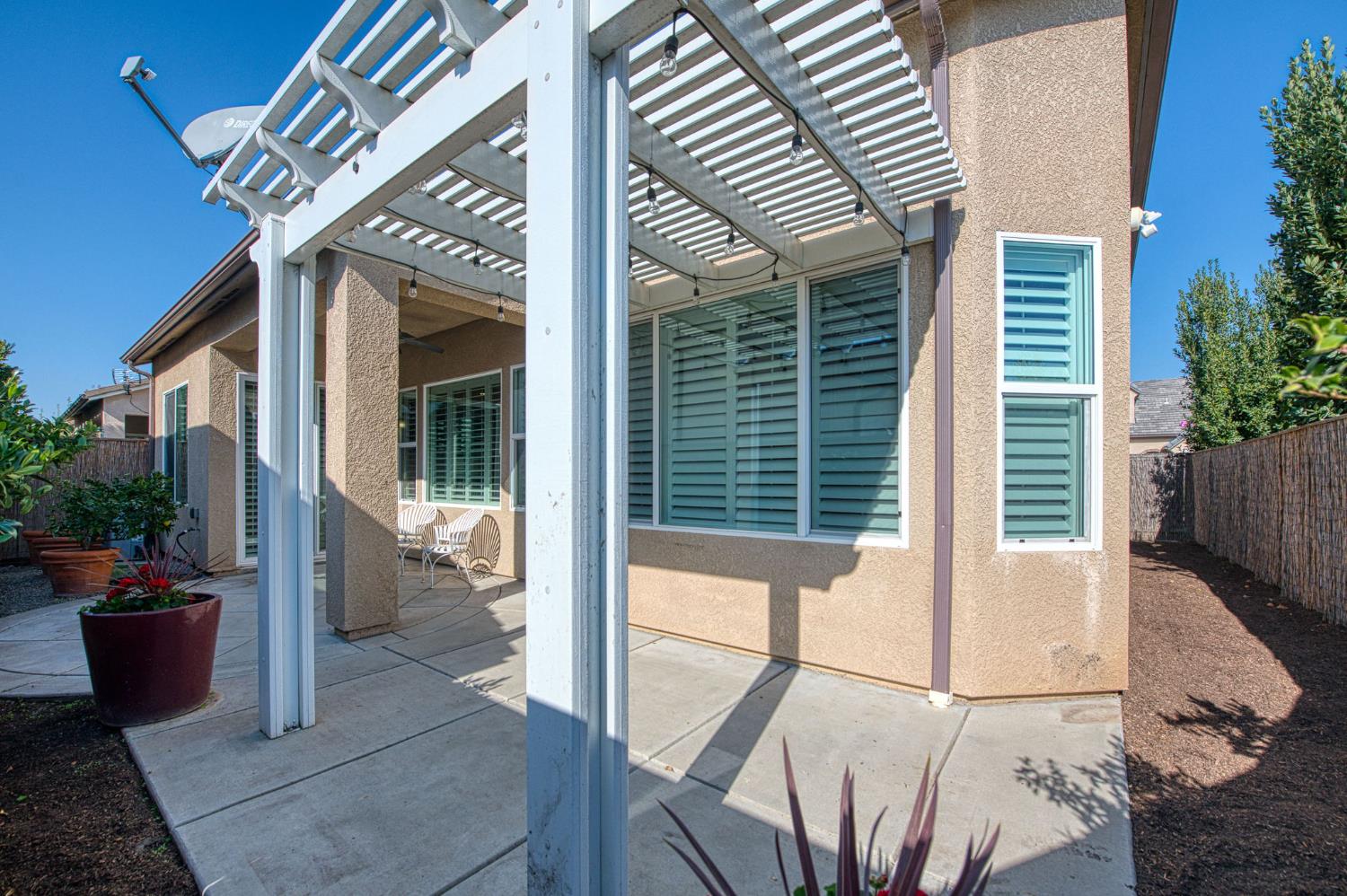 2157 W Juliet Way, Fresno, CA 93711