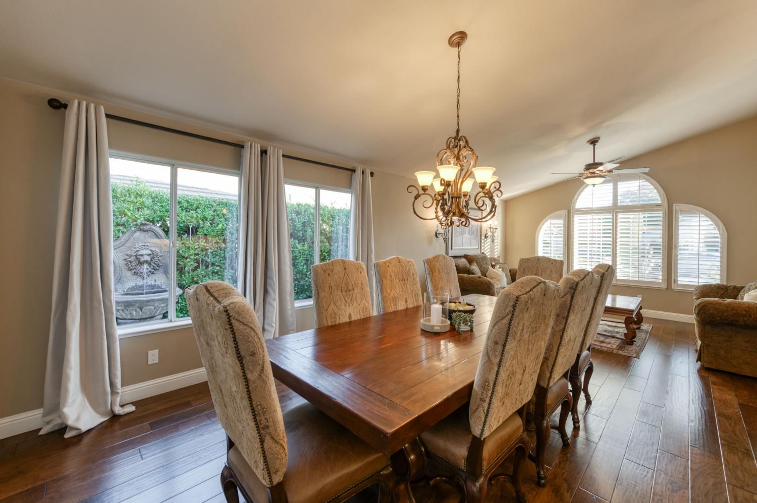 2176 E Niles Ave, Fresno, CA 93720