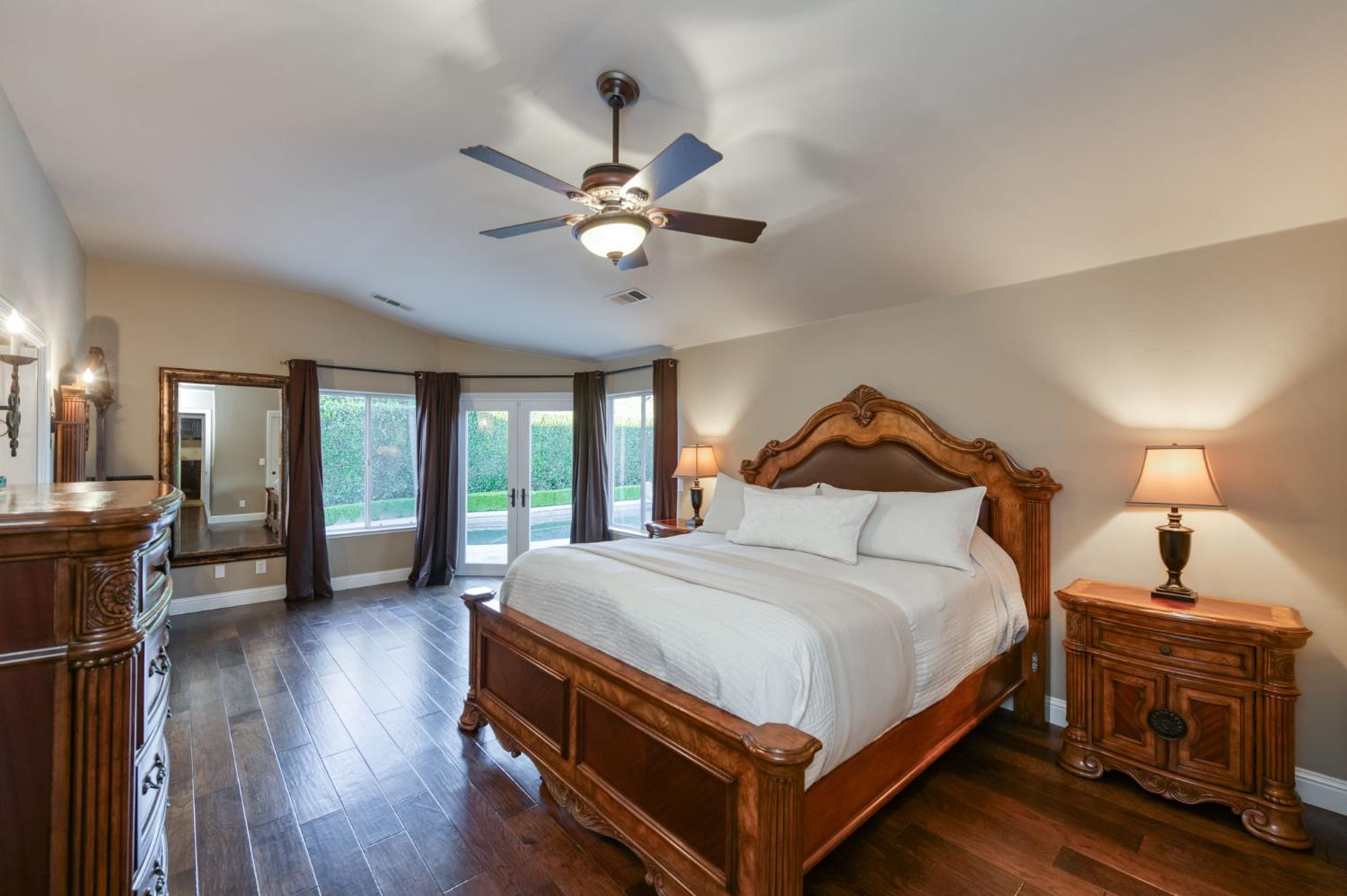 2176 E Niles Ave, Fresno, CA 93720