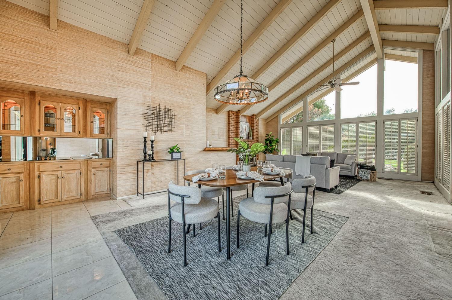 5453 E Butler Ave, Fresno, CA 93727