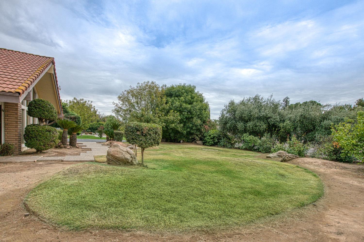 5453 E Butler Ave, Fresno, CA 93727