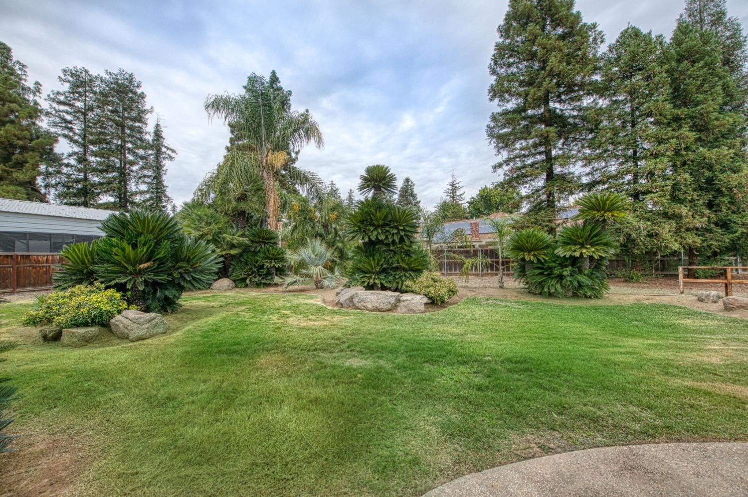 5453 E Butler Ave, Fresno, CA 93727