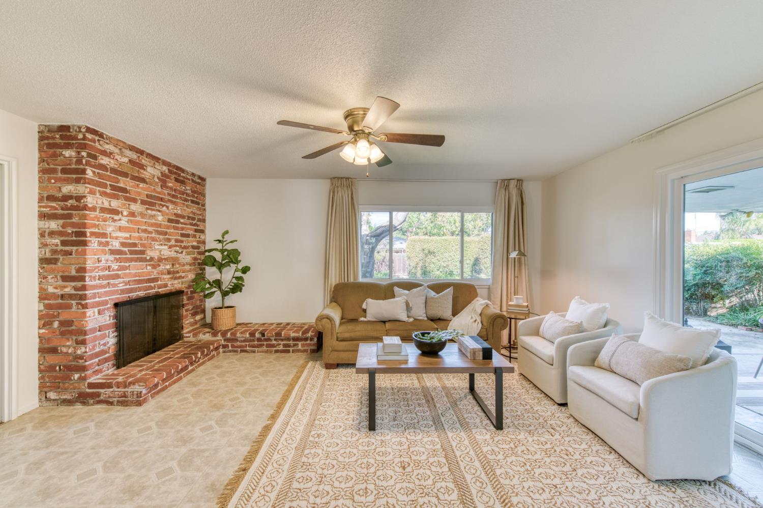 534 W Pico Ave, Fresno, CA 93705