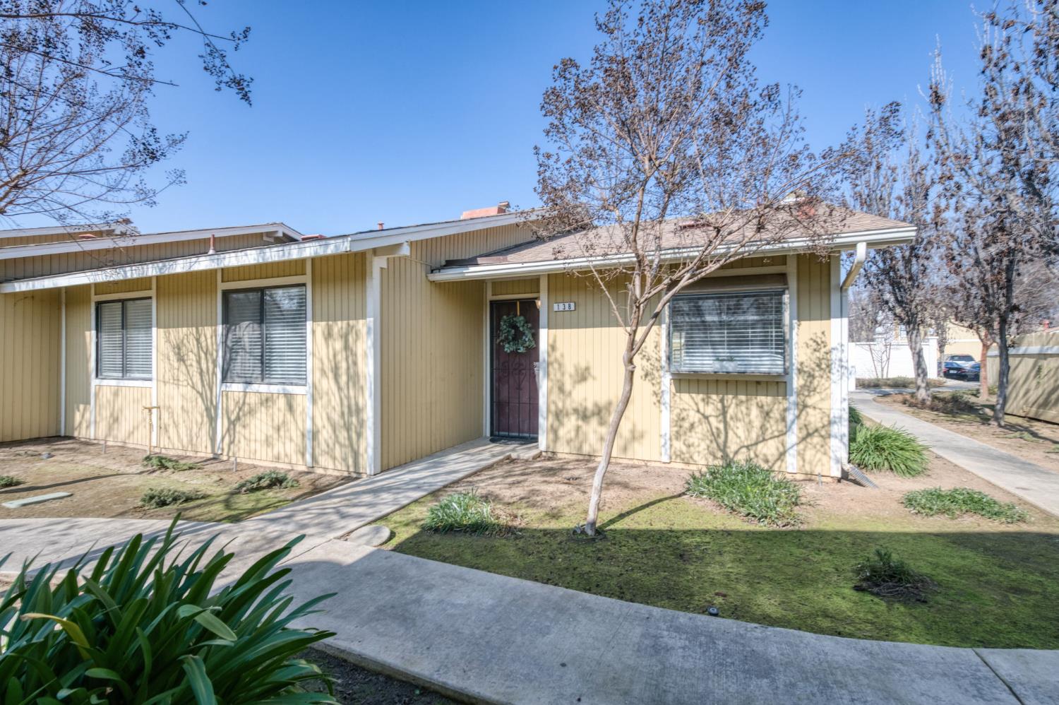 4875 N Backer Ave #138, Fresno, CA 93726