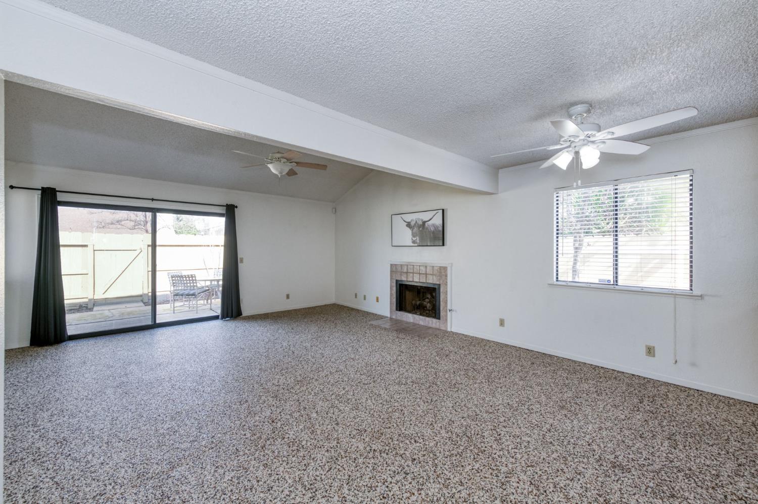 4875 N Backer Ave #138, Fresno, CA 93726