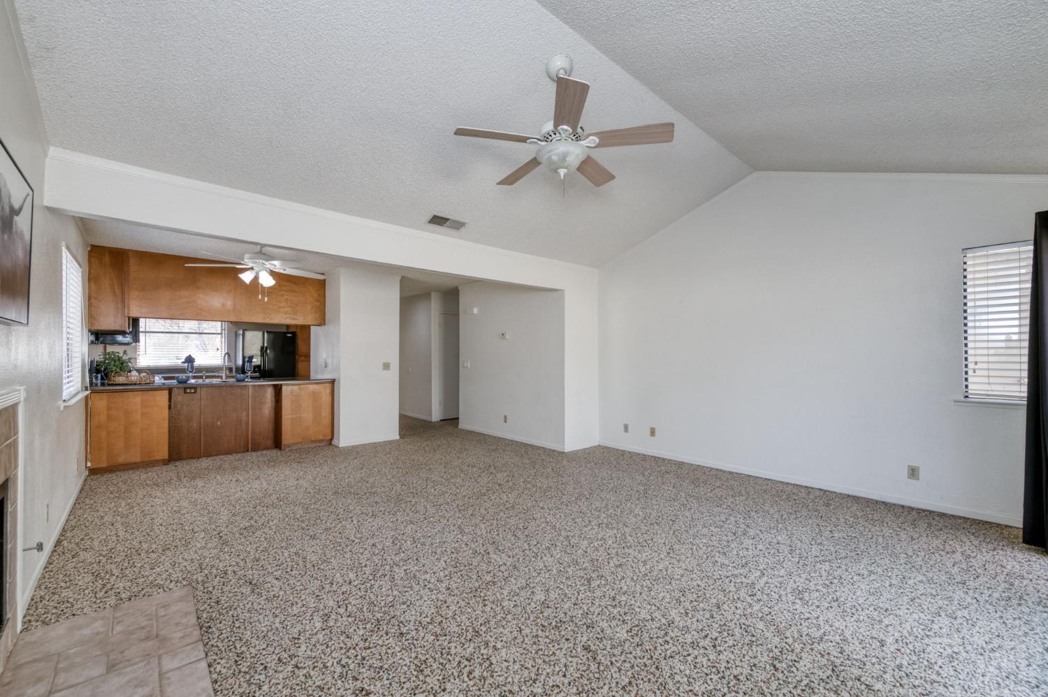 4875 N Backer Ave #138, Fresno, CA 93726