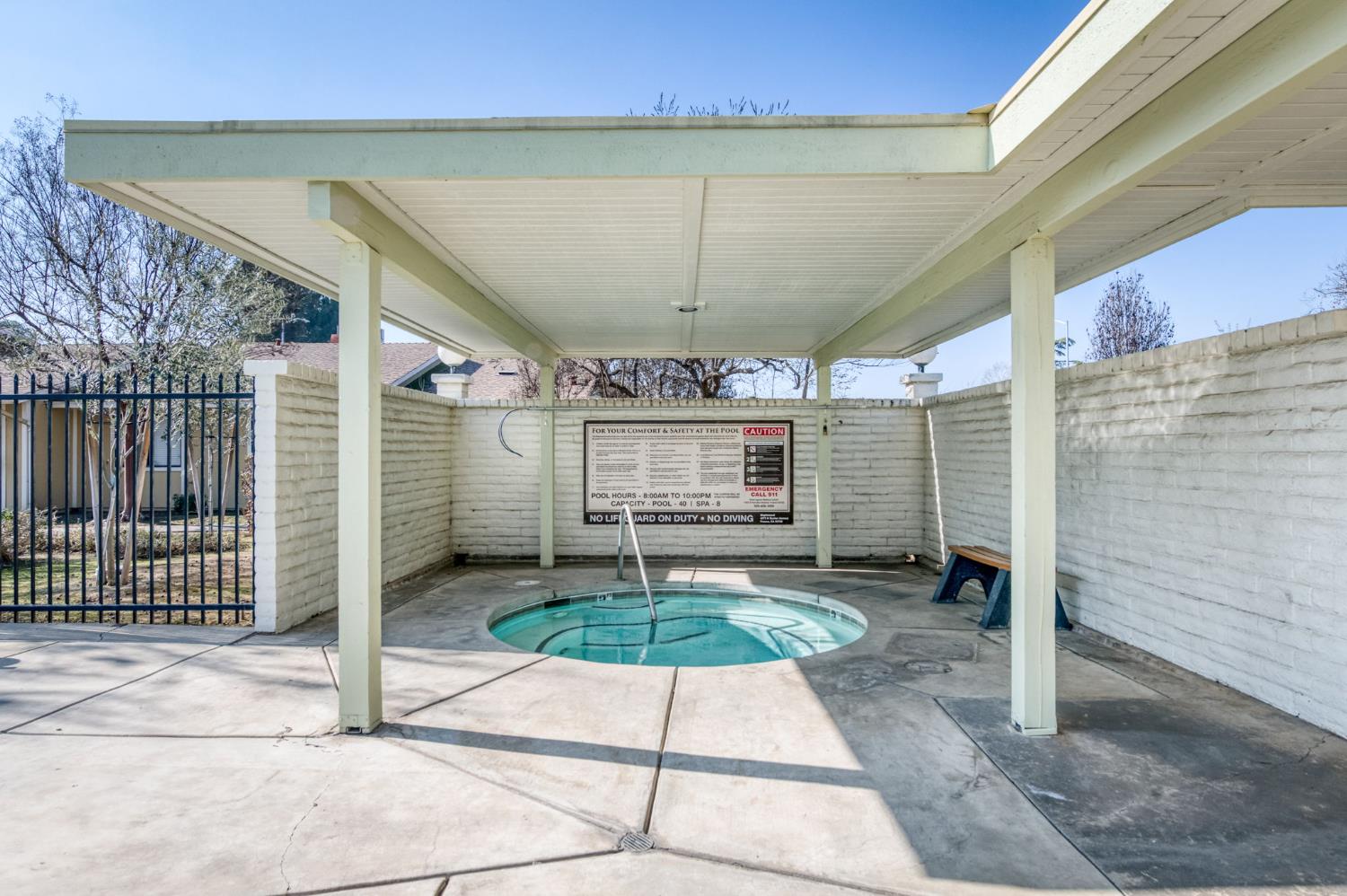 4875 N Backer Ave #138, Fresno, CA 93726