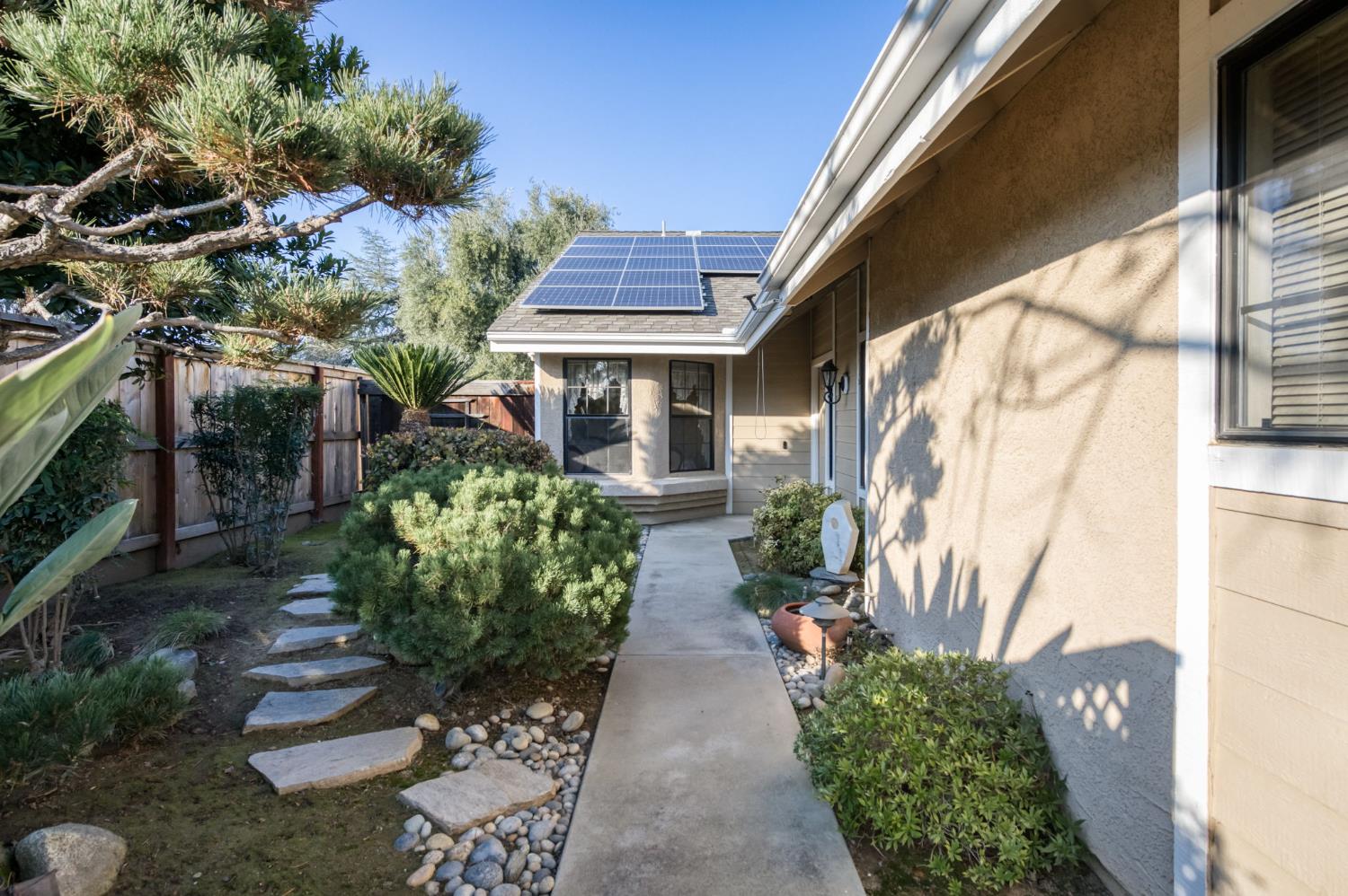 5110 N Fruit Ave #125, Fresno, CA 93711