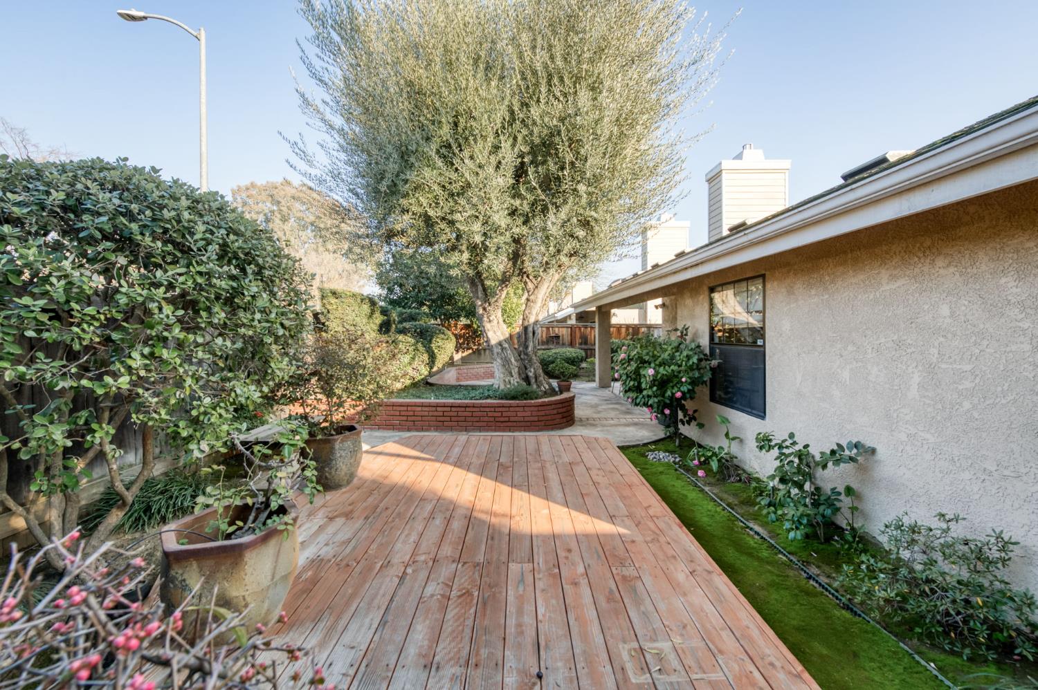 5110 N Fruit Ave #125, Fresno, CA 93711