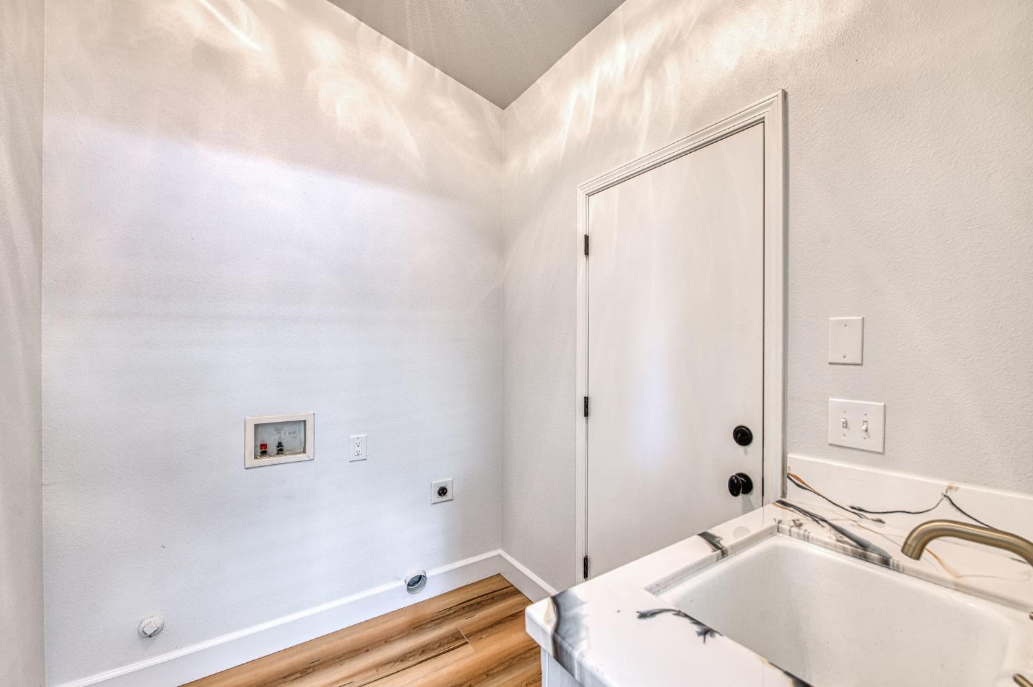 4994 W Decatur Ave, Fresno, CA 93722