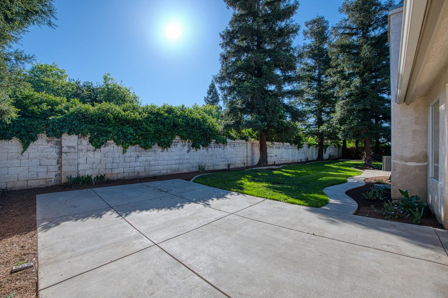 4994 W Decatur Ave, Fresno, CA 93722