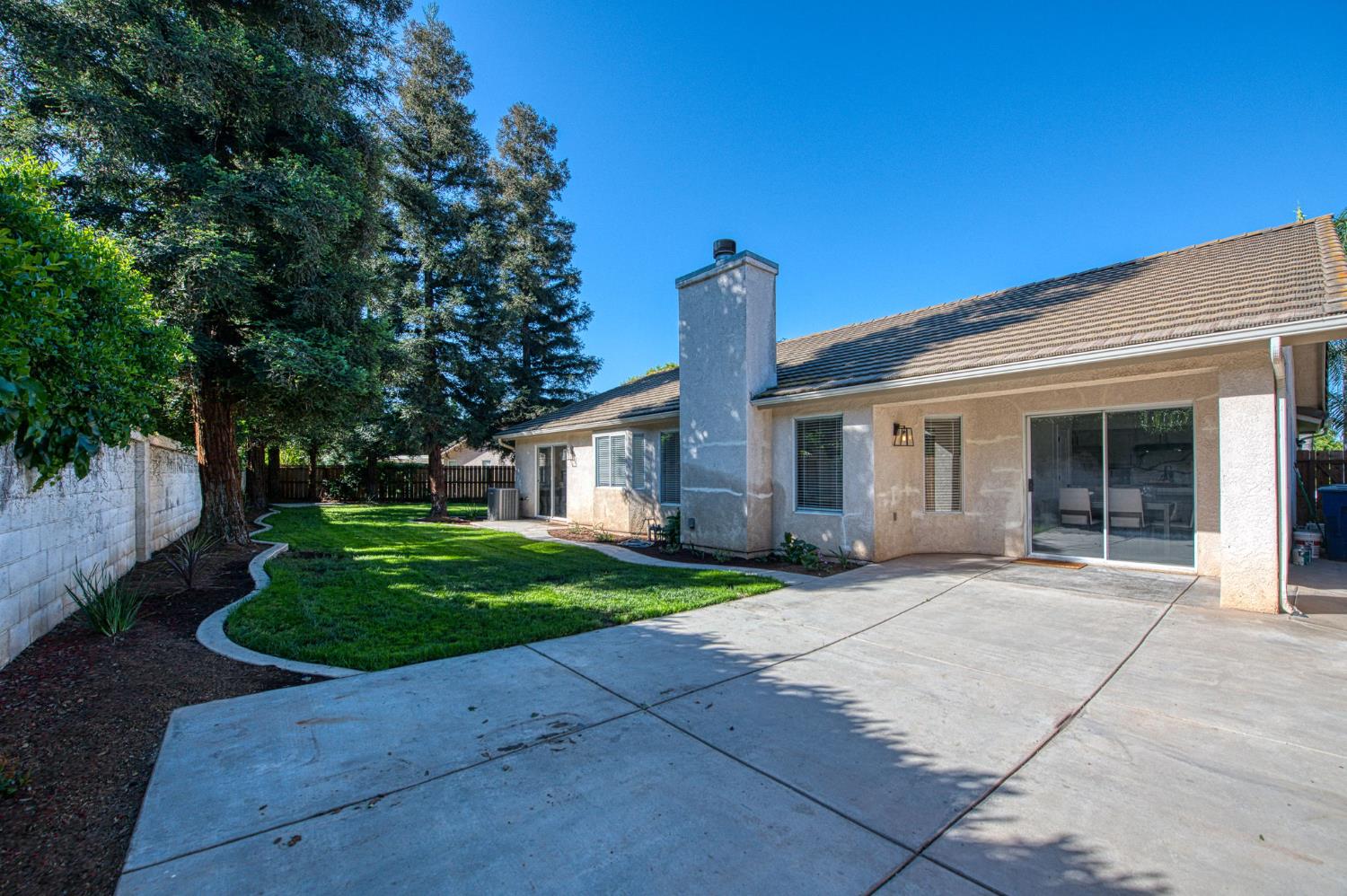 4994 W Decatur Ave, Fresno, CA 93722