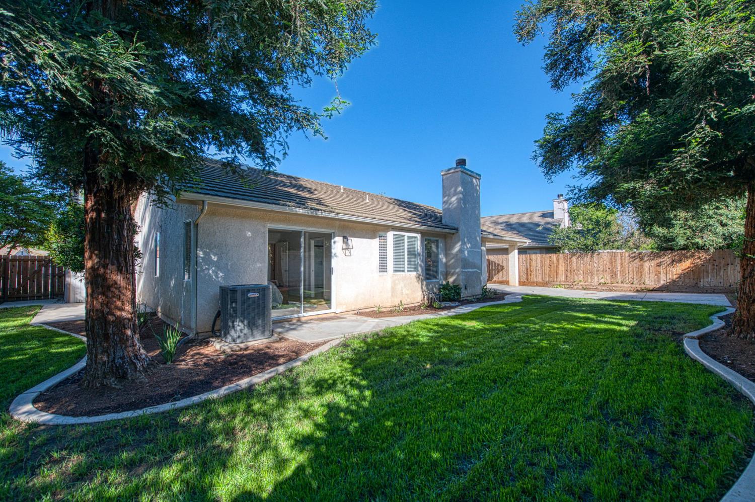 4994 W Decatur Ave, Fresno, CA 93722