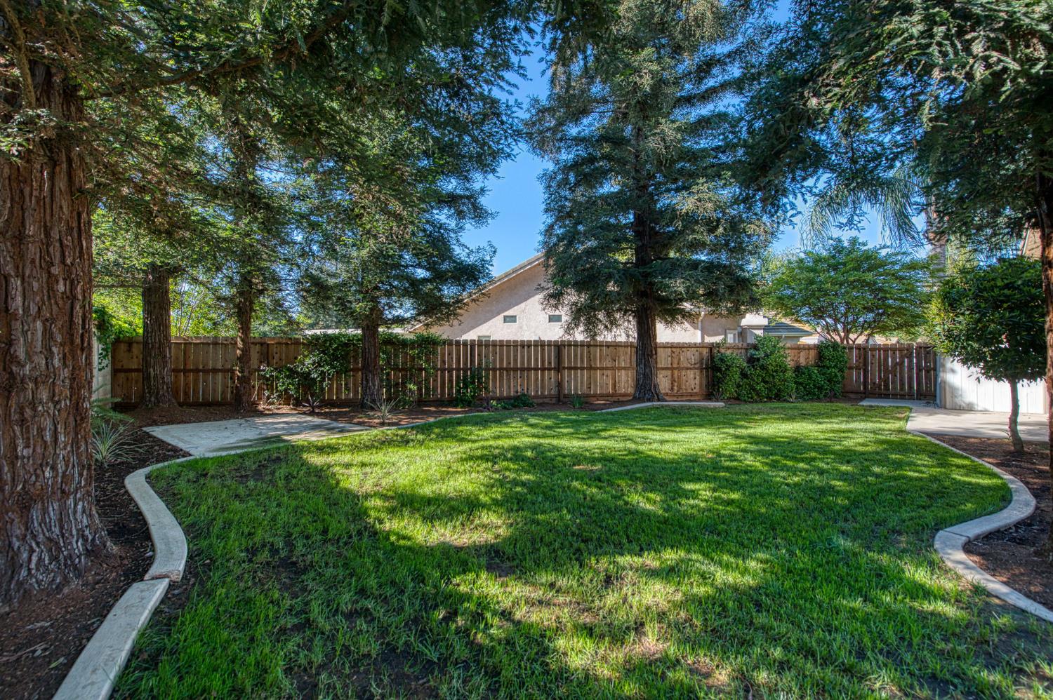 4994 W Decatur Ave, Fresno, CA 93722