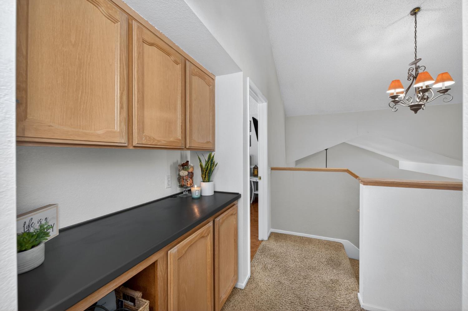6477 N Hanover Ave, Fresno, CA 93722