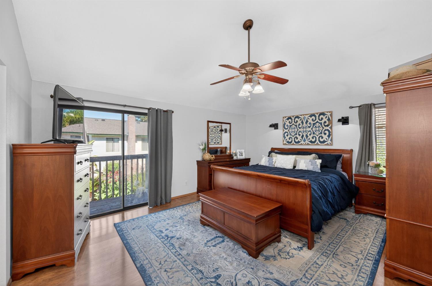 6477 N Hanover Ave, Fresno, CA 93722