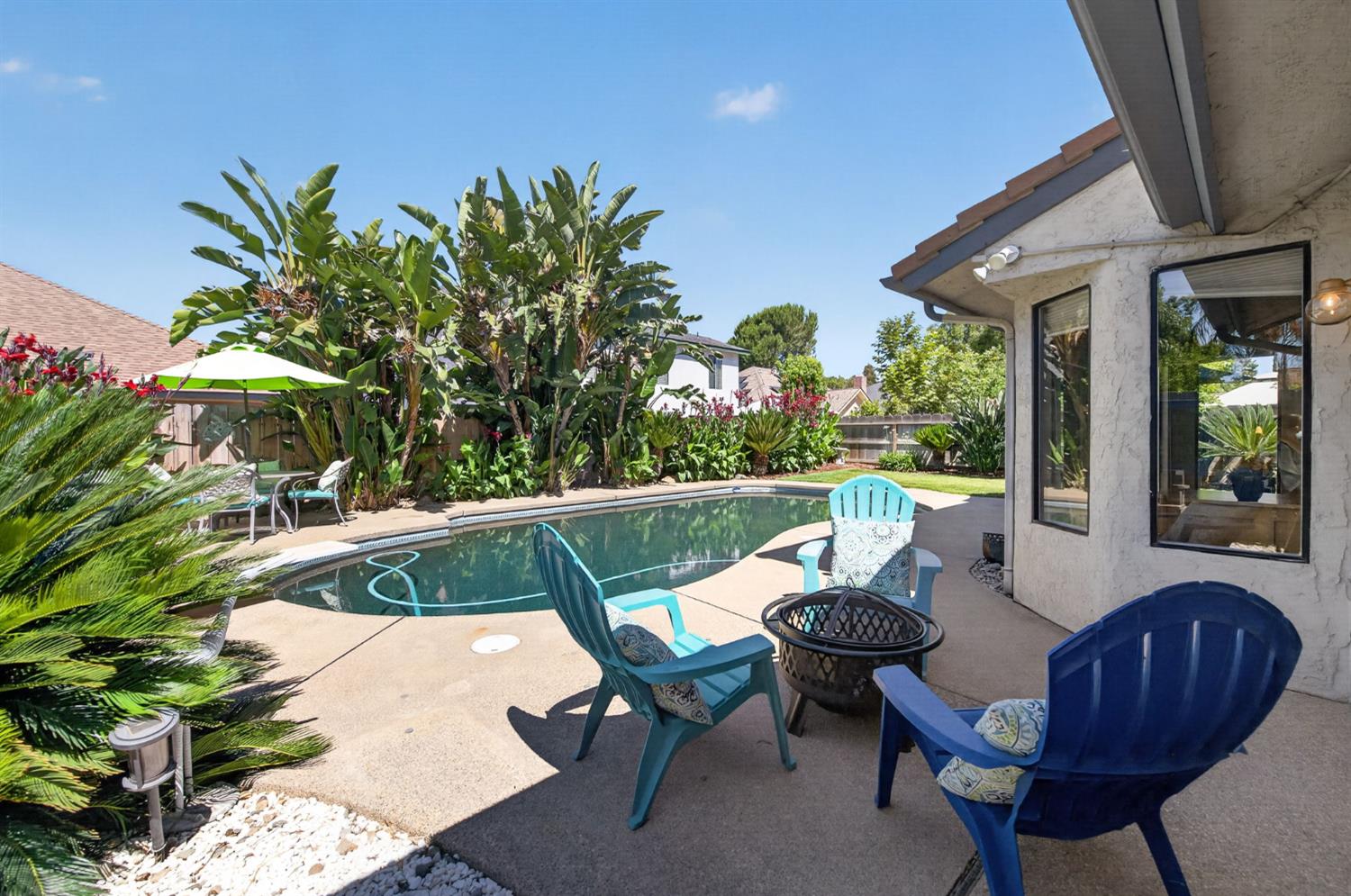 6477 N Hanover Ave, Fresno, CA 93722