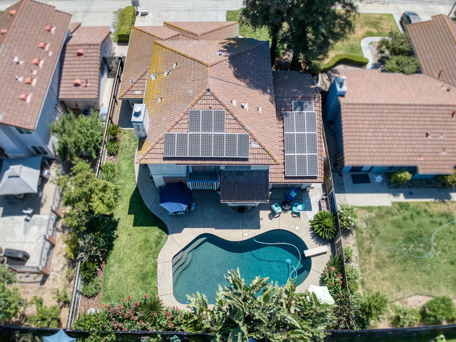 6477 N Hanover Ave, Fresno, CA 93722